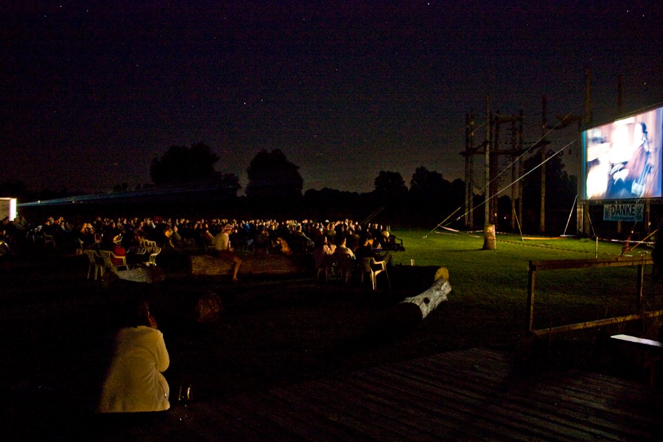 Leinwand beim Kinosommer 2012